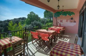 Filippion Hotel - Image 2