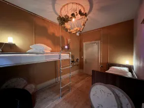 Art Hostel - Image 3