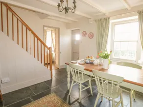 Home Farm Cottage - Image 4