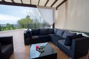 Coral Bay Sunkiss Villa - Image 2