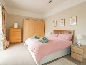 7 Monk Street - Image 4