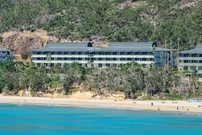 Beach Front Lagoon Lodge Apartments - Image 5