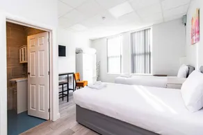 Hucknall Short Stays - Image 2