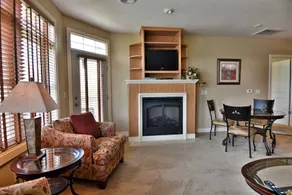 Unit 433b Efficiency 1bd 1 BA Condo - Image 5