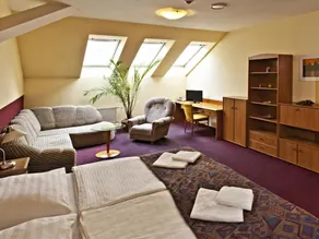 A Plus  Hostel - Image 4