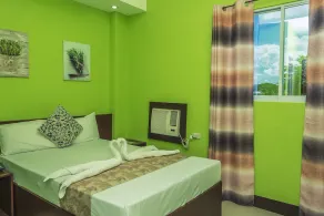 AIS Hotel - Image 3