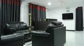 New Hotel Elephant Park - Image 2