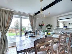 Stunning Holiday Home in Robertsbridge With Private Garden - Image 5
