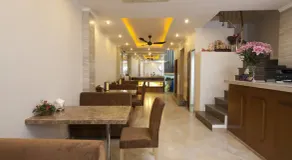 Rising Dragon Villa Hotel - Image 2