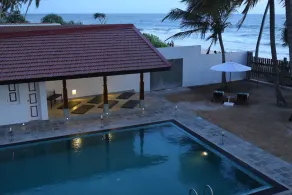 The Beach Hotel Oasis Bridge - Image 4