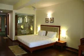 Kells Hotel and Restaurant - Image 2