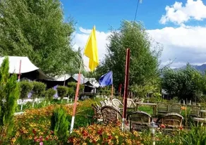 Valley Flower Camp - Image 4