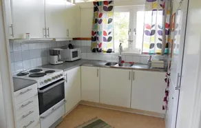 Amazing Home in Gärsnäs With 3 Bedrooms - Image 5