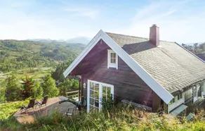 5 Bedroom Cozy Home In Norheimsund - Image 3