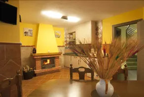 El Encanto de la Villa - Image 2