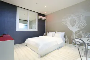 Goodstay Bandi Hotel - Image 1