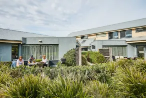 Great Ocean Walk Retreat - Image 2