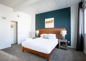 WanderJaunt-Castillo-2BR-Point Loma - Image 3