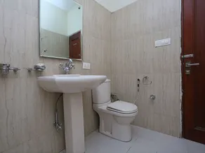 Hotel Jiwan Plaza by OYO Rooms - Image 2