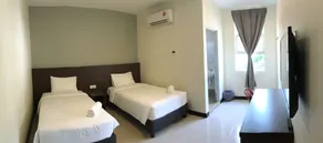 Kelibang Comfort Inn - Image 2