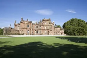 Luxury Lodge With Garden in a Grade II' Listed Estate - Image 2