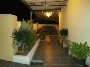 Check Inn - Image 4