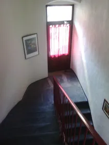 Central - Image 2