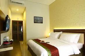The Gambir Anom Hotel Resort & Convention - Image 4