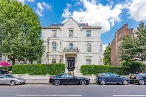 Large Studio Apartment  Central London - Image 3