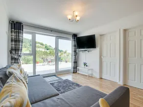 Stylish Villa in Millendreath Near Sea - Image 4