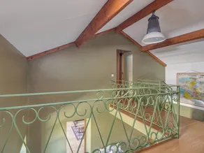 Spacious Holiday Home in Sauveterre de Lémance With Library - Image 2