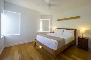 Maggies Beachfront Apt. 6 - Image 4