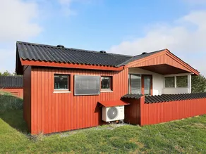 Deluxe Holiday Home in Thisted With Terrace - Image 3