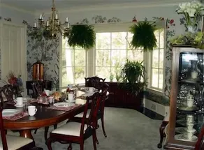 The Pond House Inn - Image 2