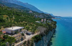 Beautiful Home in Baska Voda With Wifi and 2 Bedrooms - Image 3