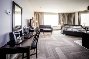 Hotel Charlemagne - Image 5