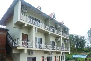 S Ramada by OYO Rooms - Image 5