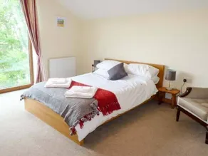Broad Ash Lodge - Image 4