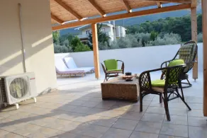 4 Bedroom Family Friendly Home - Image 4