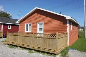 Burnt Hill Cottages - Image 4