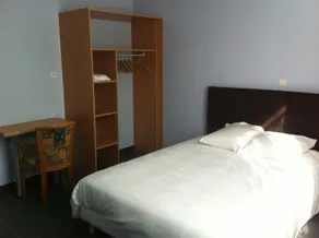 Hôtel Moderne - Image 5
