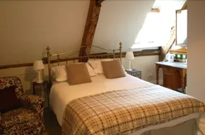 Manor Farm House - Image 3