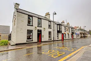 The Kinloch Arms Hotel - Image 3