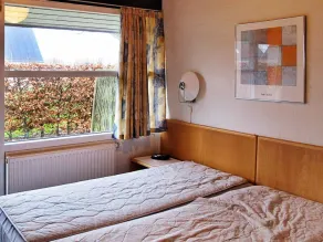 Peaceful Holiday Home in Væggerløse near Sea - Image 3