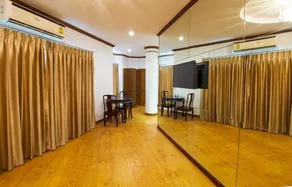 Chinatown Hostel - Image 3
