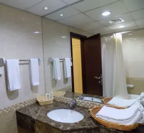 Fortune Classic Hotel Apartments - Image 4