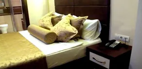 Alya - Image 3