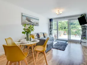 Stylish Villa in Millendreath Near Sea - Image 3