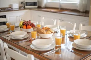 Sophia Holiday Home - Image 3