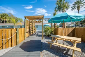Salt Air Inn & Suites - Image 5
